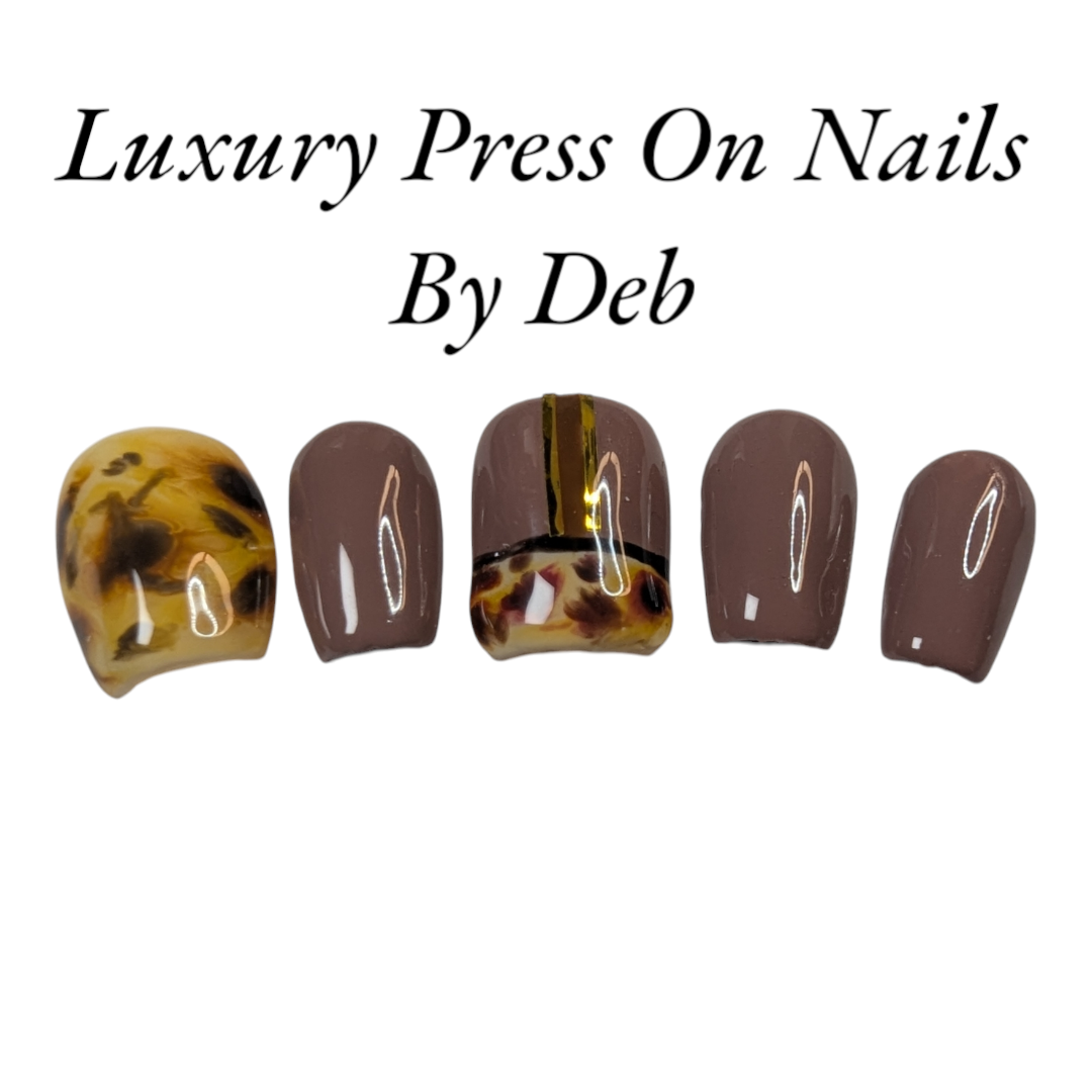 Tortoise Shell Elegance Press-On Nail Set